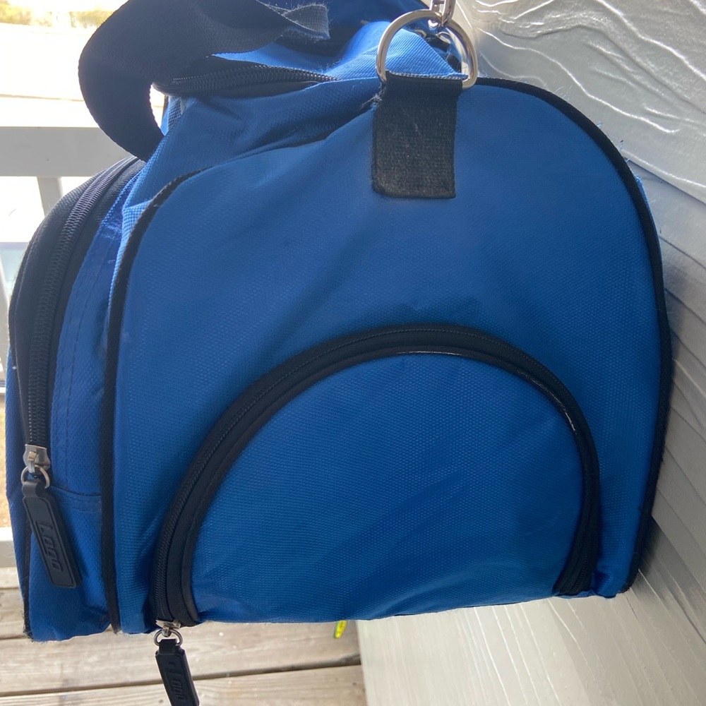 Vintage University of Kentucky Wildcats Logo Brand Duffel Bag - Picture 7 of 10